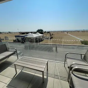 https://seaview-levante-new-apartments.hotelinveneto.com