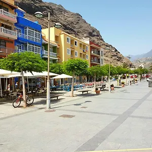 https://playa-puerto-tazacorte.in-canary-islands.com